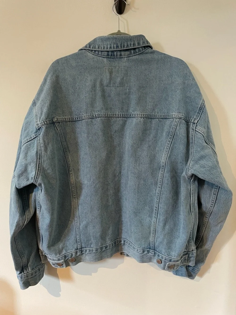 Levi's Light Wash Denim Jacket in Blue - Picture 10 of 10